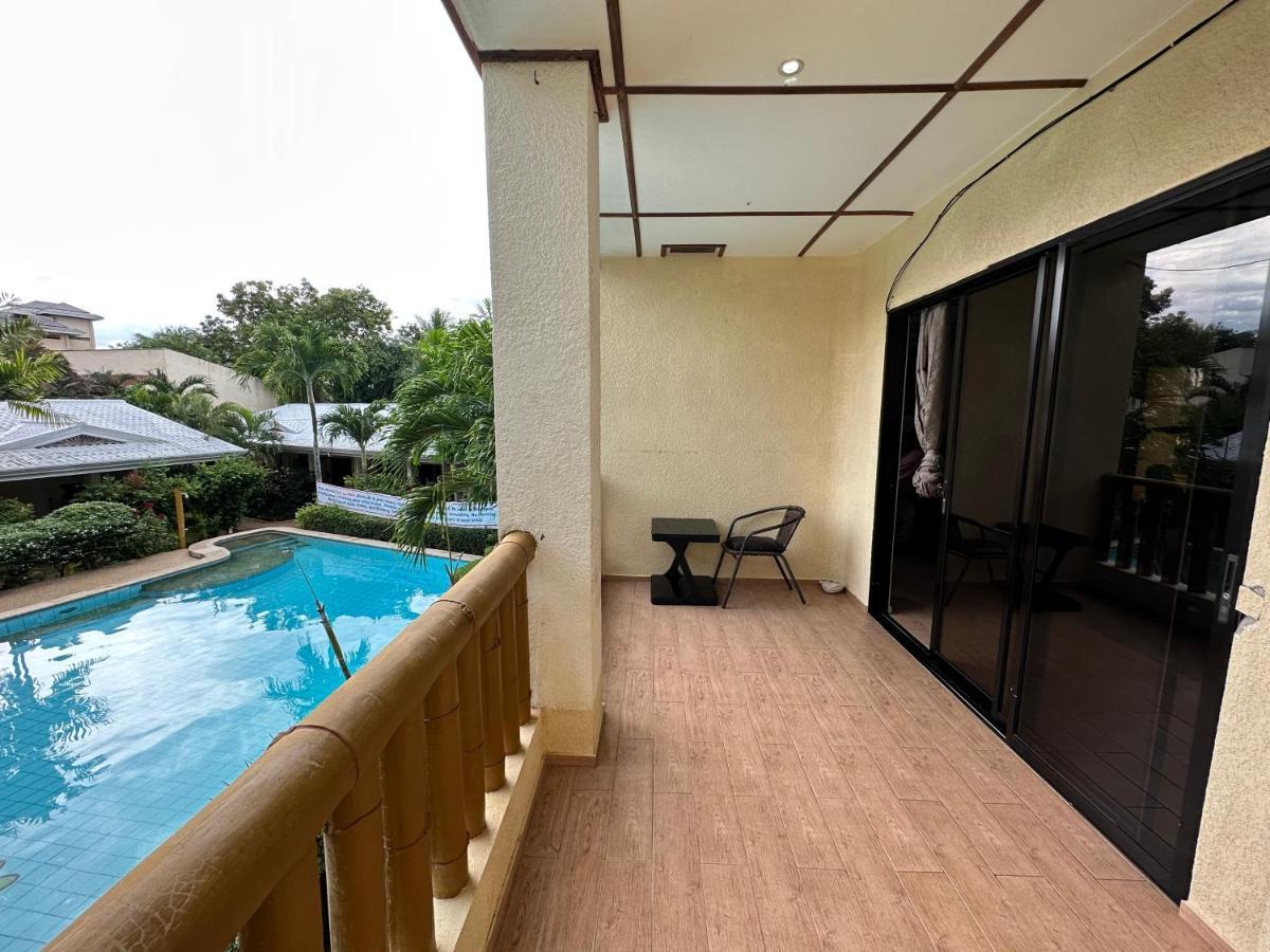 Alona Park Residence - 3 Bedroom Apartment- Alex And Jesa Unit ปางเลา ภายนอก รูปภาพ